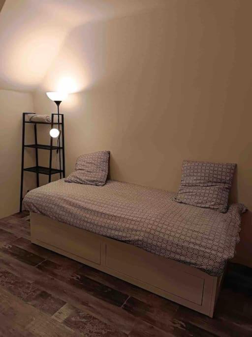 Appartamento Studio Au Centre De Quimper 2Eme Et Esterno foto