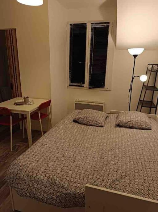 Appartamento Studio Au Centre De Quimper 2Eme Et Esterno foto